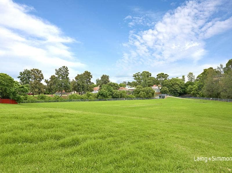 8/10																										Hythe St
														
								Mount Druitt, NSW 2770, Granville - Thumbnail 8