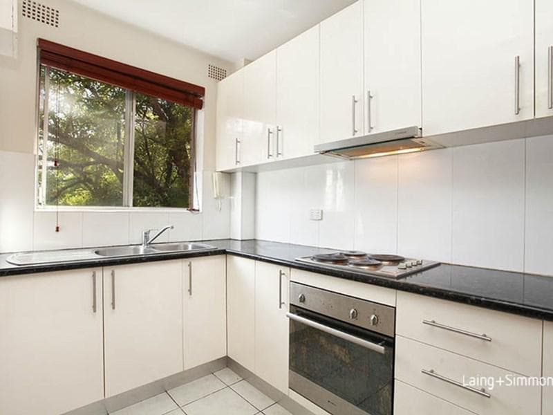 5/16 Hutchinson Street, Granville, Granville - Thumbnail 2