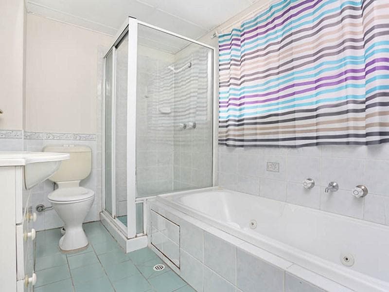 31/17 - 23 Addlestone Road, Merrylands, Merrylands - Thumbnail 5