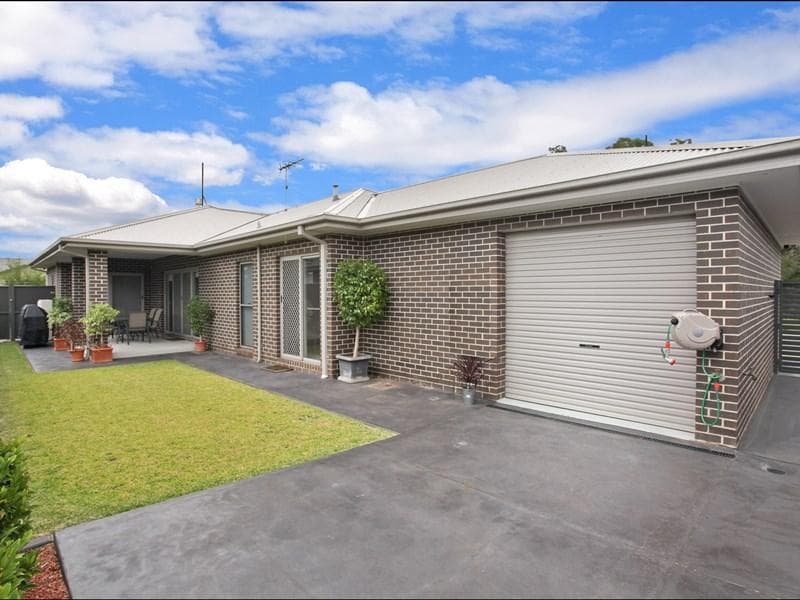 8/10																										Hythe St
														
								Mount Druitt, NSW 2770, Ropes Crossing - Thumbnail 2