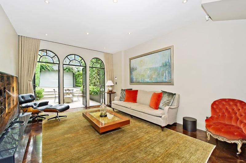 4/1																										Robertson Street
														
								Narrabeen, NSW 2101, Woollahra - Thumbnail 3