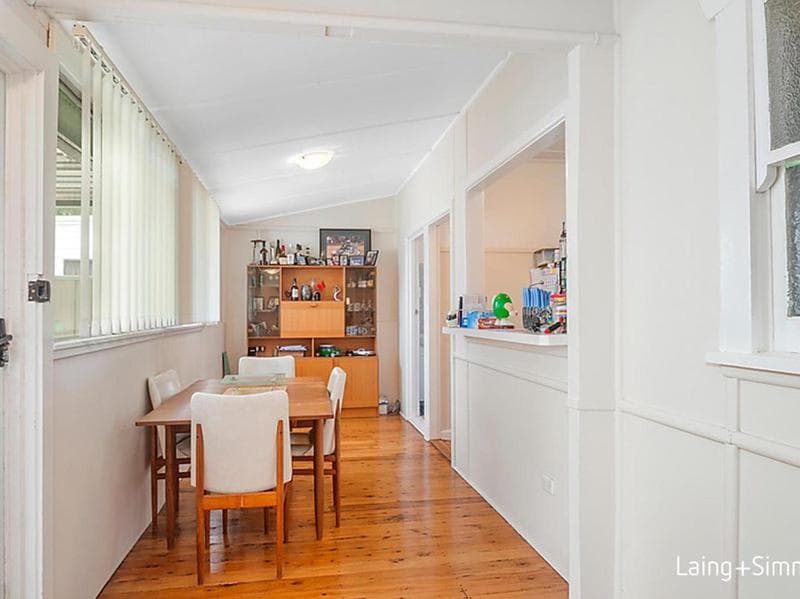 8/10																										Hythe St
														
								Mount Druitt, NSW 2770, Blacktown - Thumbnail 3