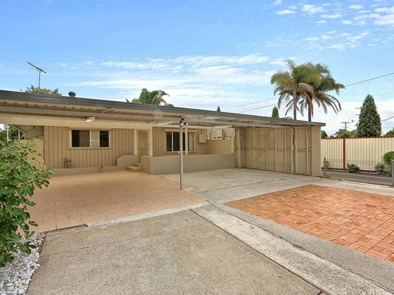 9/9																										Foss St
														
								Forest Lodge, NSW 2037, Fairfield - Image 1