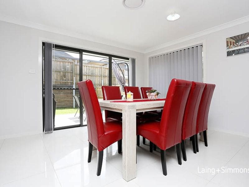 34 Charlie Street, Middleton Grange, Middleton Grange - Thumbnail 4