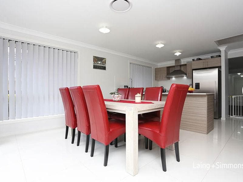 34 Charlie Street, Middleton Grange, Middleton Grange - Thumbnail 5