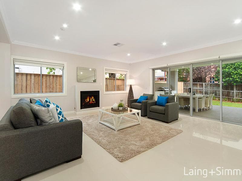 9/9																										Foss St
														
								Forest Lodge, NSW 2037, Cherrybrook - Thumbnail 4