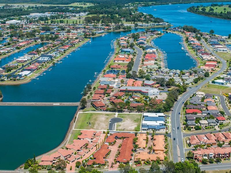 Lot 9 Cove Place, Port Macquarie, Port Macquarie - Thumbnail 3