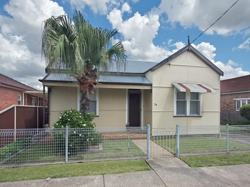 9/9																										Foss St
														
								Forest Lodge, NSW 2037, Granville - Image 1