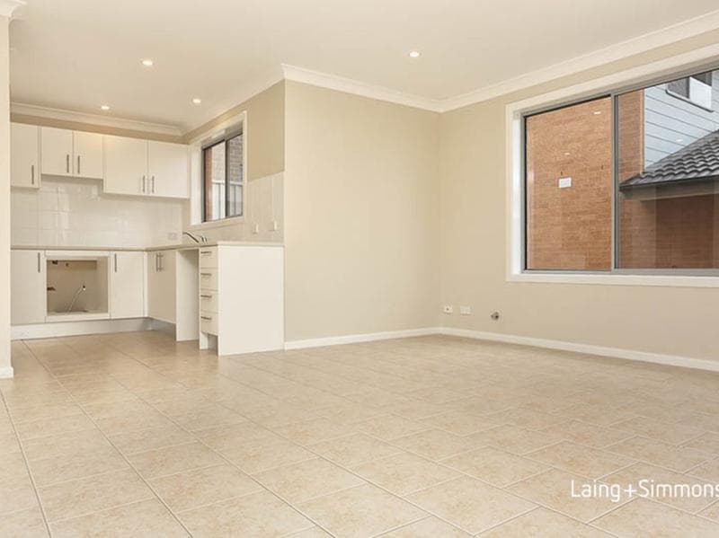 7/23																										Park Rd
														
								Cabramatta, NSW 2166, Middleton Grange - Thumbnail 6