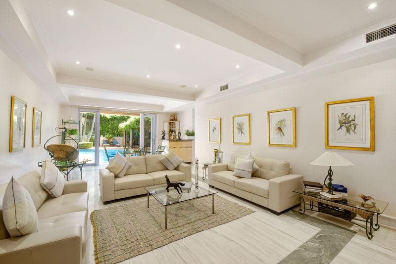 21/1																										Waterside Crescent
														
								Carramar, NSW 2163, Bellevue Hill - Thumbnail 4
