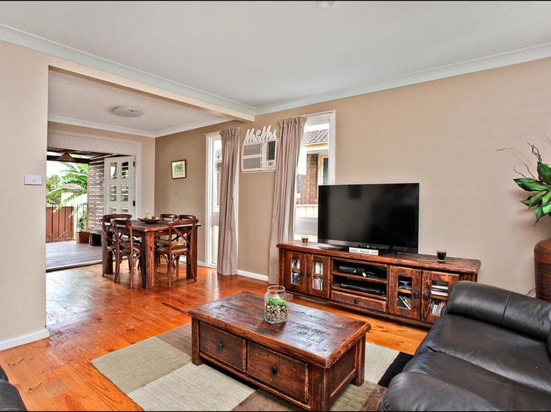 7 Arnham Place, Willmot, Willmot - Thumbnail 2