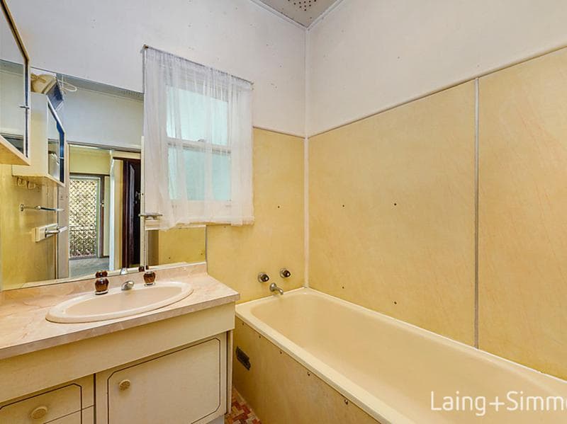31 Loch Maree Avenue, Thornleigh, Thornleigh - Thumbnail 3
