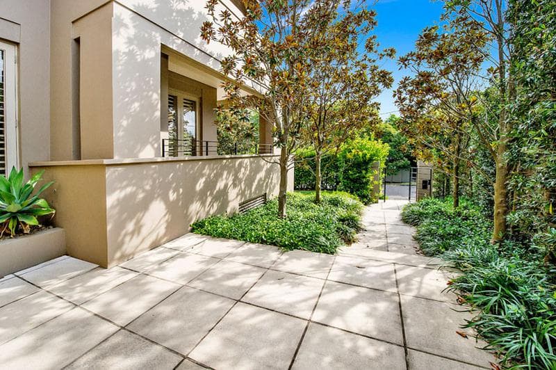 2/32																										Clifton Drive
														
								Port Macquarie, NSW 2444, Vaucluse - Thumbnail 2