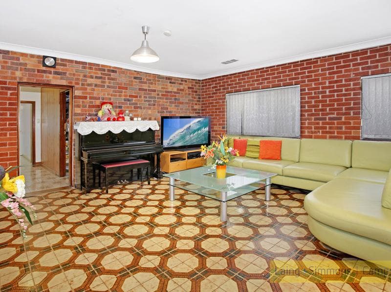 4/1																										Robertson Street
														
								Narrabeen, NSW 2101, Campsie - Thumbnail 2