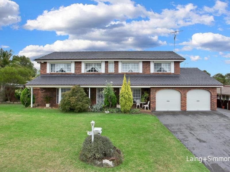 8 Pickersgill Street, Kings Langley, Kings Langley - Image 1