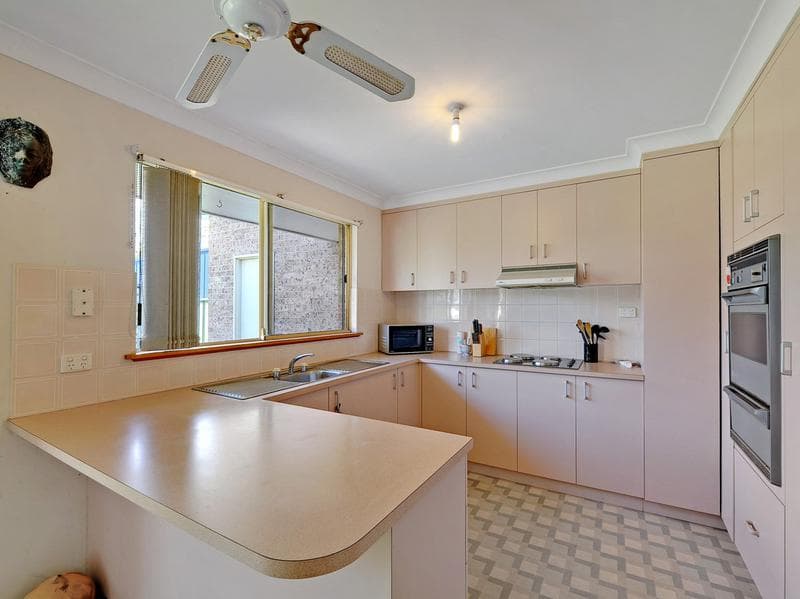 2/21 Denehurst Place, Port Macquarie, Port Macquarie - Thumbnail 3