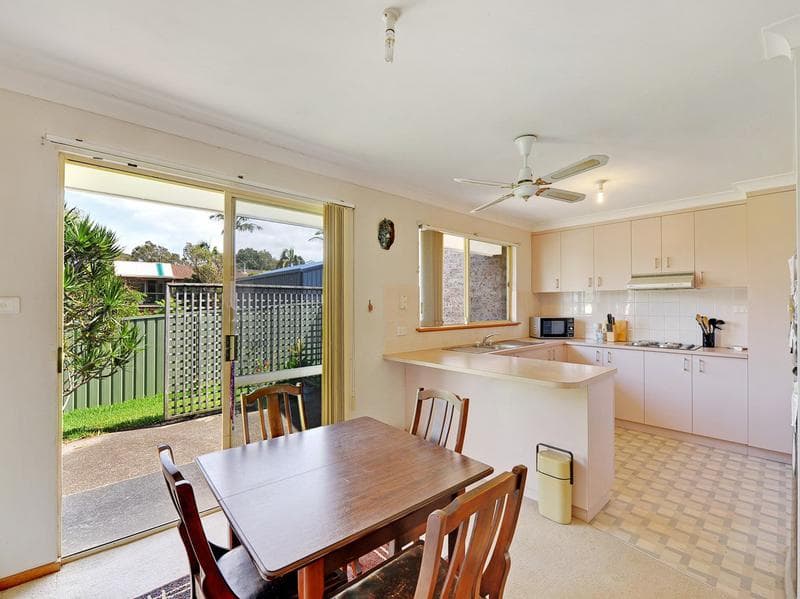 2/21 Denehurst Place, Port Macquarie, Port Macquarie - Thumbnail 4