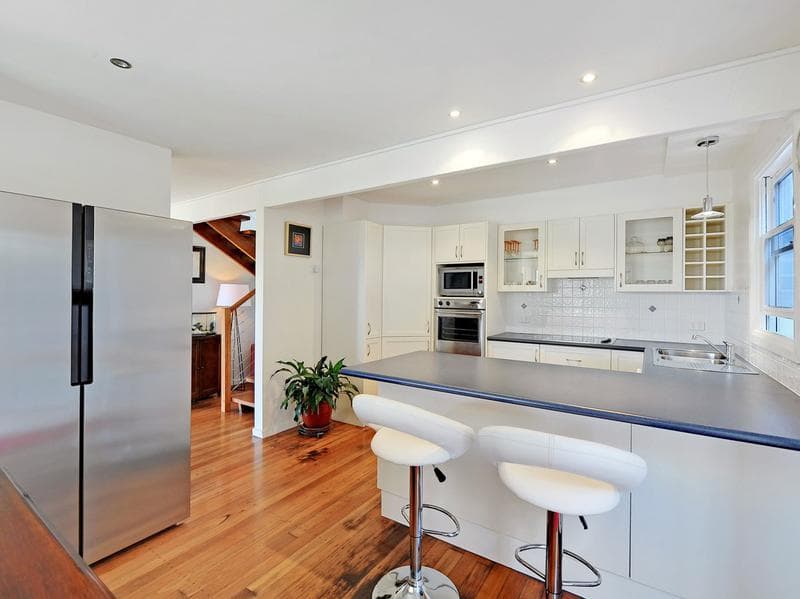 4/1																										Robertson Street
														
								Narrabeen, NSW 2101, Port Macquarie - Thumbnail 6