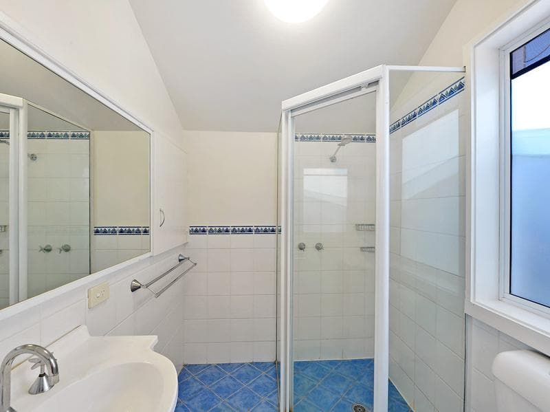 4/1																										Robertson Street
														
								Narrabeen, NSW 2101, Port Macquarie - Thumbnail 8