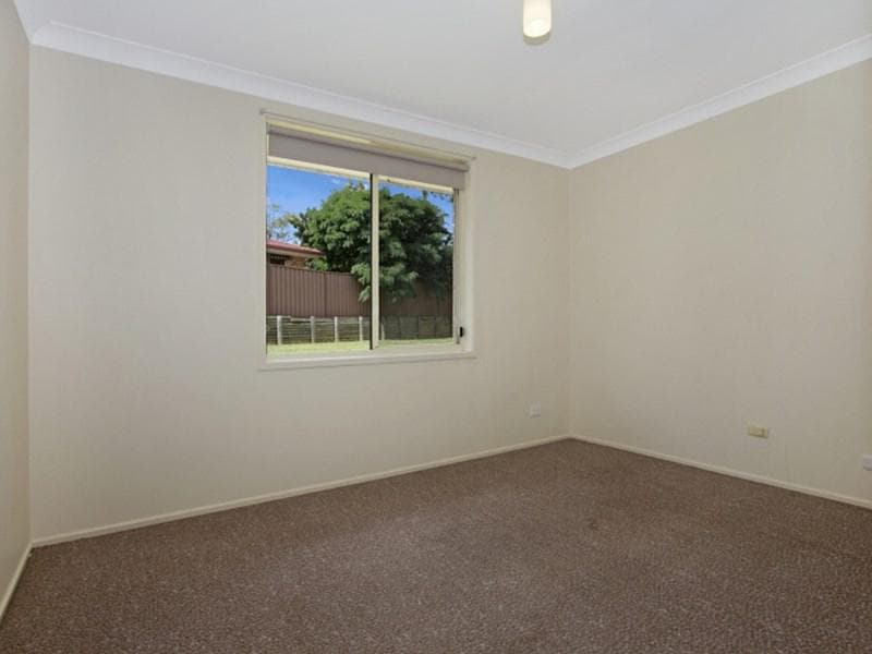 19b Benares Crescent, Acacia Gardens, Acacia Gardens - Thumbnail 5