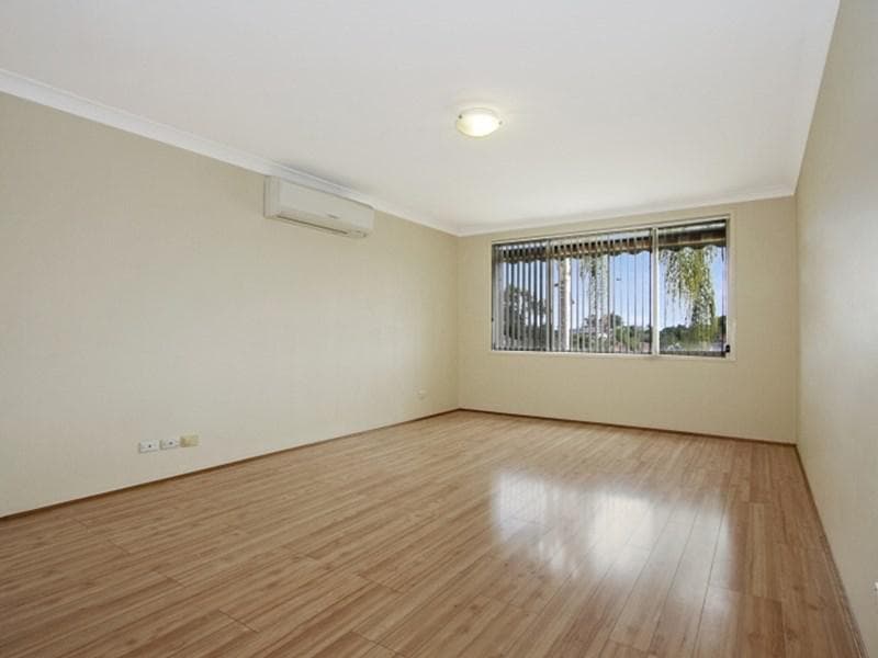 19b Benares Crescent, Acacia Gardens, Acacia Gardens - Thumbnail 8