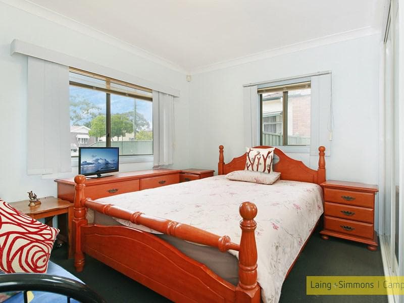 2/32																										Clifton Drive
														
								Port Macquarie, NSW 2444, Greenacre - Thumbnail 5