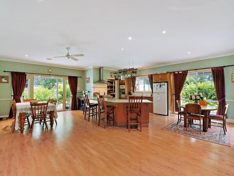 14 Forest Oak Road, King Creek, King Creek - Thumbnail 3