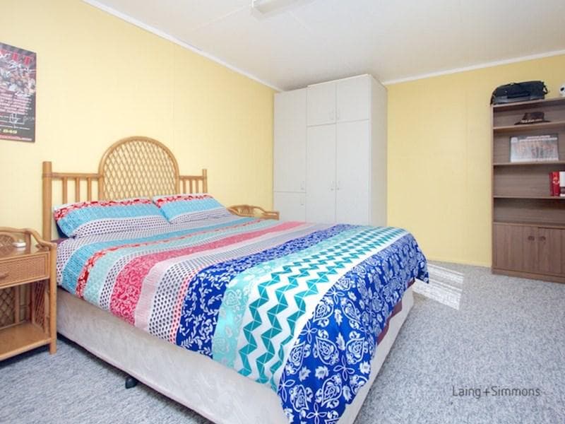 21/1																										Waterside Crescent
														
								Carramar, NSW 2163, Prospect - Thumbnail 7