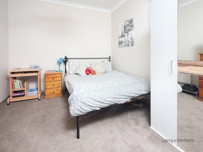 4/1																										Robertson Street
														
								Narrabeen, NSW 2101, Wentworthville - Thumbnail 4