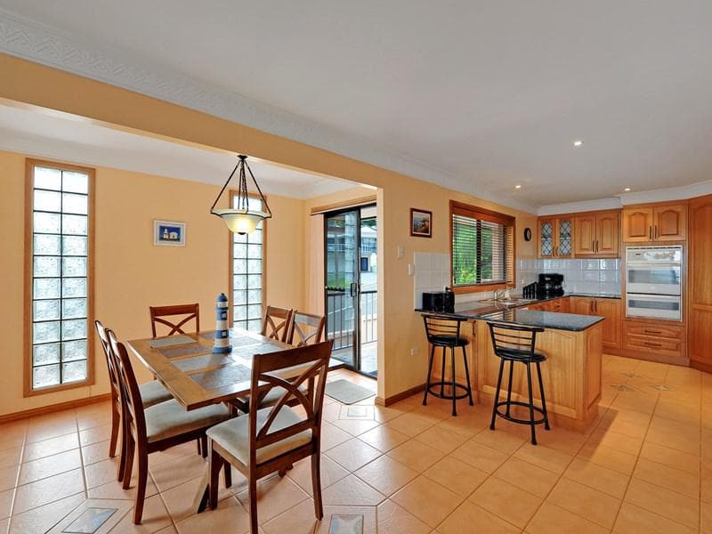 21/1																										Waterside Crescent
														
								Carramar, NSW 2163, Port Macquarie - Thumbnail 7