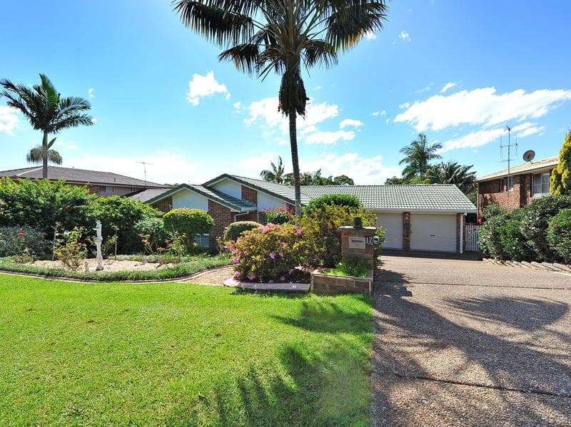 4/1																										Robertson Street
														
								Narrabeen, NSW 2101, Port Macquarie - Image 1