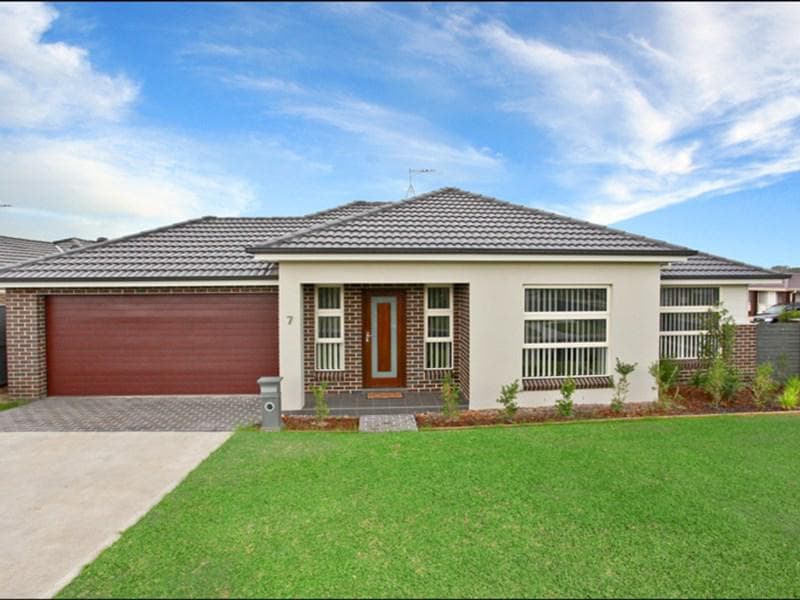 7 Mortlock Avenue, Ropes Crossing, Ropes Crossing - Image 1
