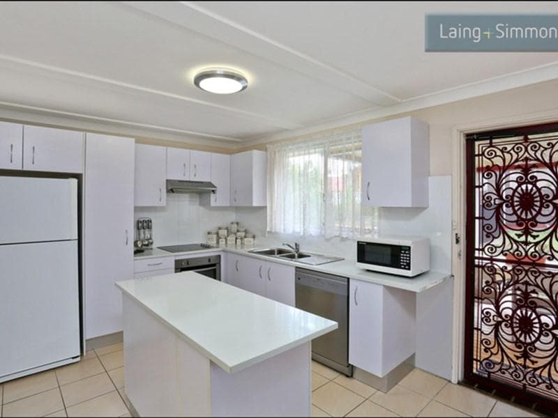 29 Armstrong Place, Dean Park, Dean Park - Thumbnail 2