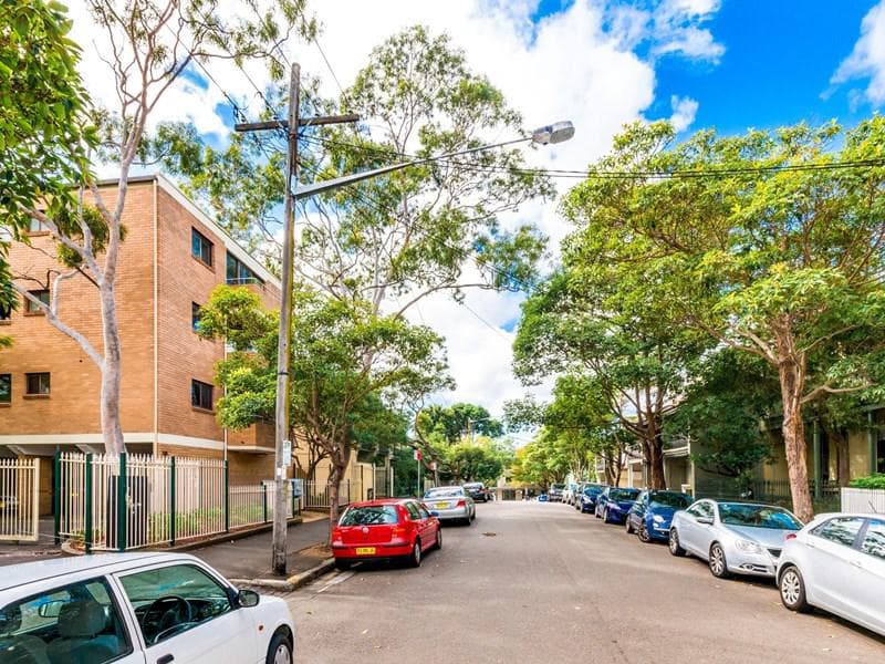 2f/12 Arthur Street, Surry Hills, Surry Hills - Image 1