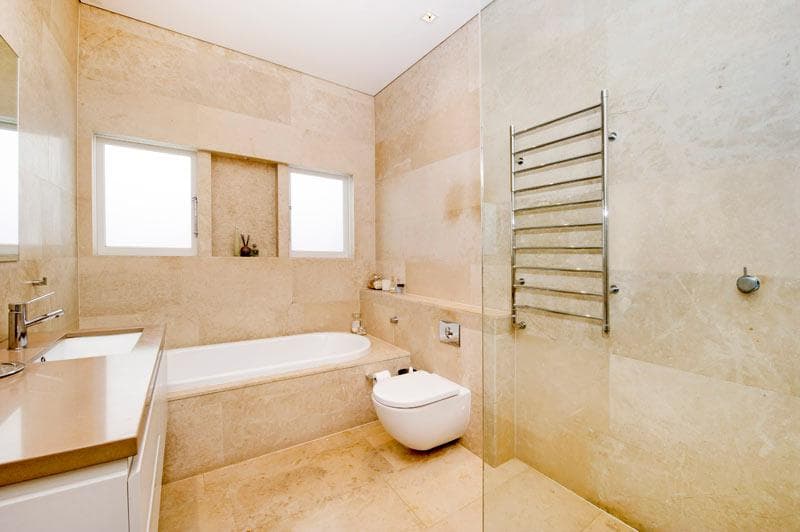 21/1																										Waterside Crescent
														
								Carramar, NSW 2163, Vaucluse - Thumbnail 7