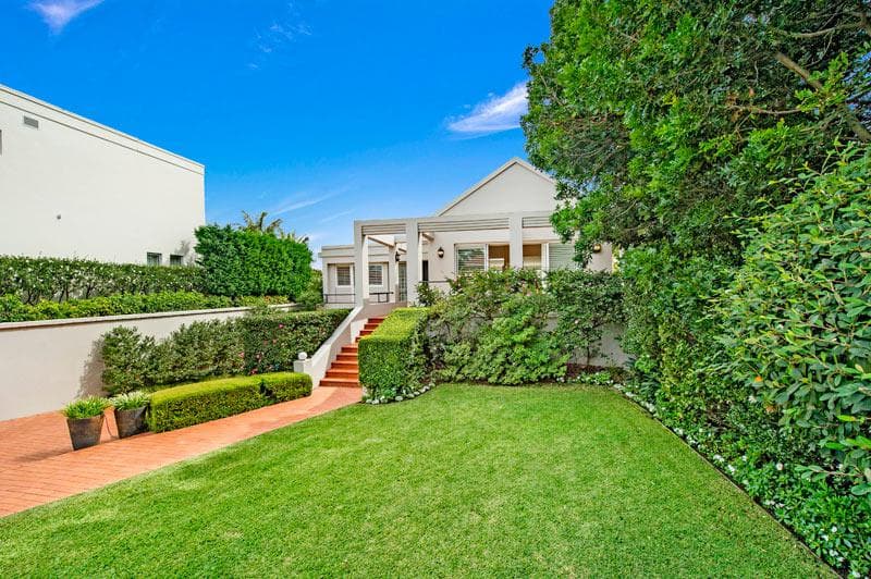 21/1																										Waterside Crescent
														
								Carramar, NSW 2163, Bellevue Hill - Thumbnail 2