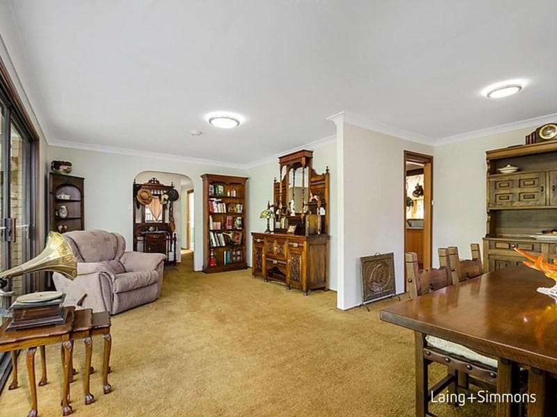 13 Rearden Ave, Kings Langley, Kings Langley - Thumbnail 2