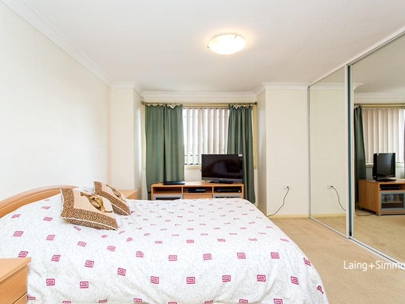 11 Wainwright Street, Guildford, Guildford - Thumbnail 4