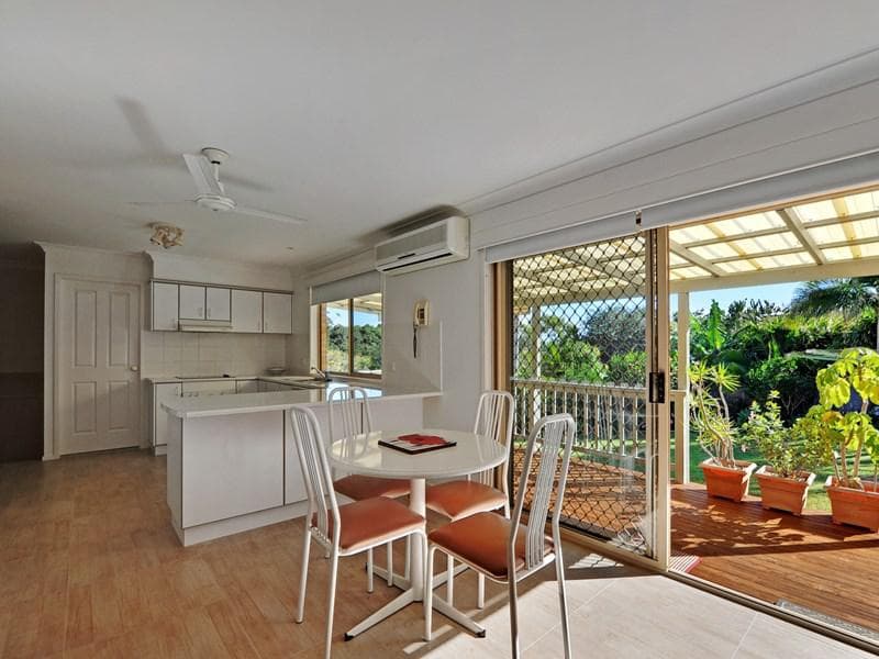 4/1																										Robertson Street
														
								Narrabeen, NSW 2101, Port Macquarie - Thumbnail 5