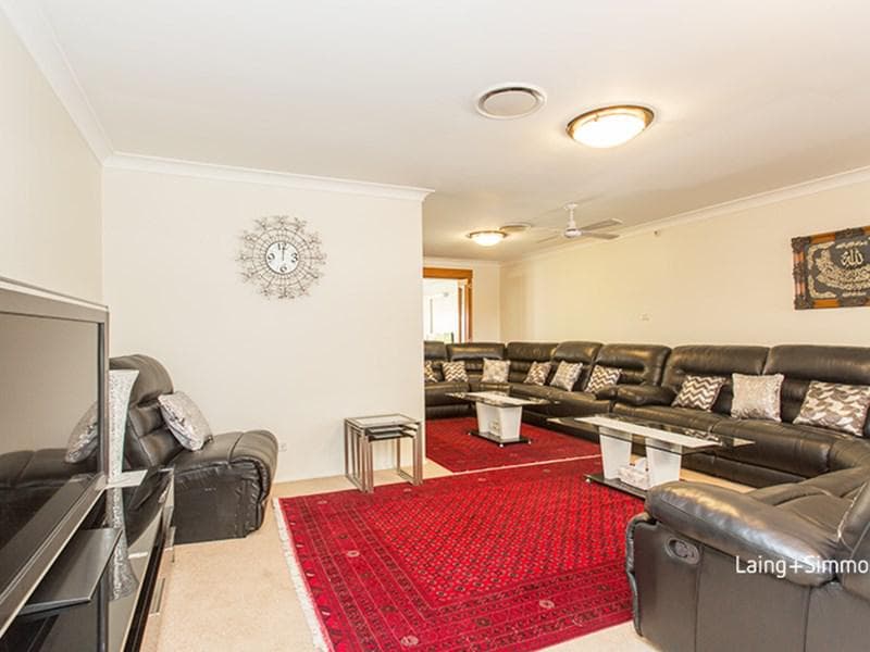 21/1																										Waterside Crescent
														
								Carramar, NSW 2163, Dharruk - Thumbnail 2