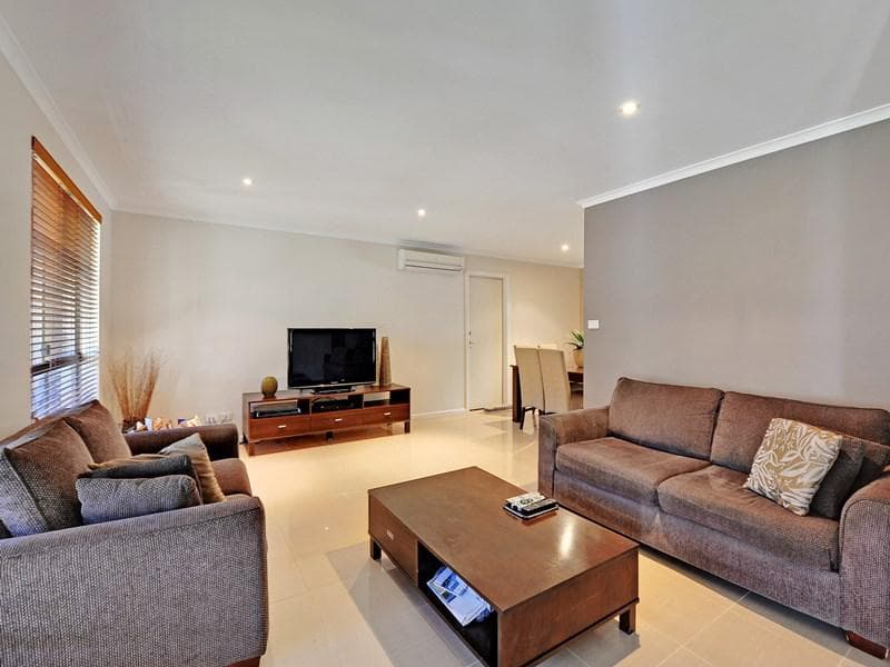 12 Pettit Street, Port Macquarie, Port Macquarie - Thumbnail 2
