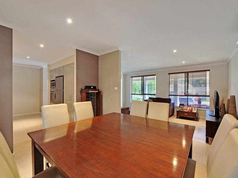 12 Pettit Street, Port Macquarie, Port Macquarie - Thumbnail 4