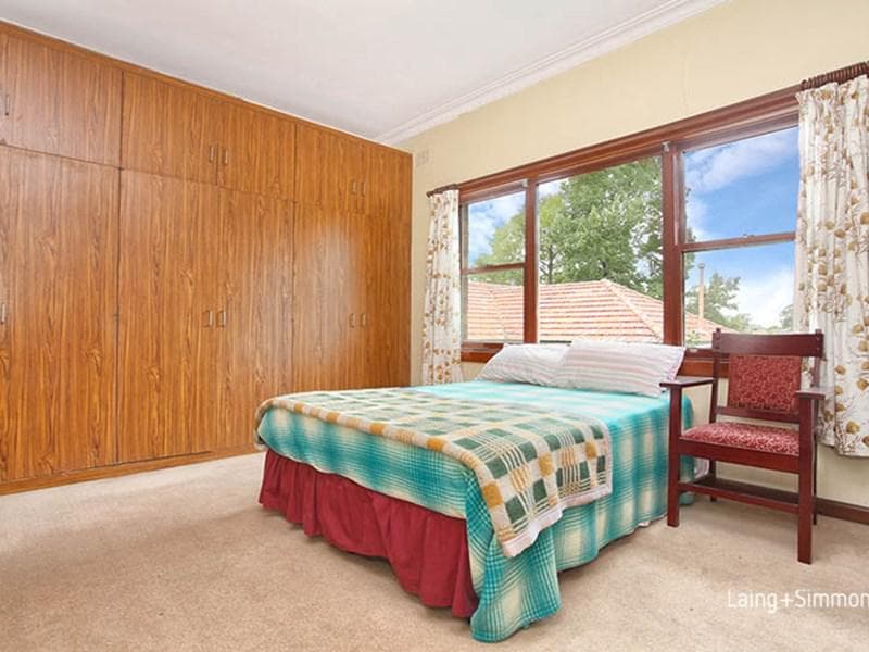 21/1																										Waterside Crescent
														
								Carramar, NSW 2163, Oatlands - Thumbnail 4