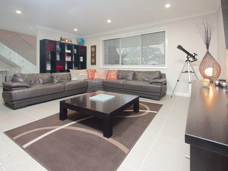 34 Paragon Drive, North Rocks, North Rocks - Thumbnail 2