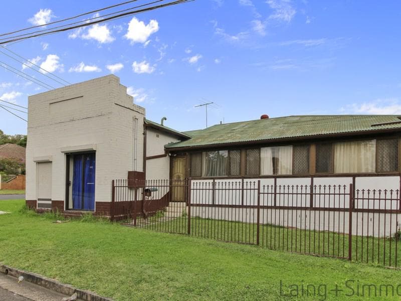 26 Laurel Street, Carramar, Carramar - Thumbnail 2