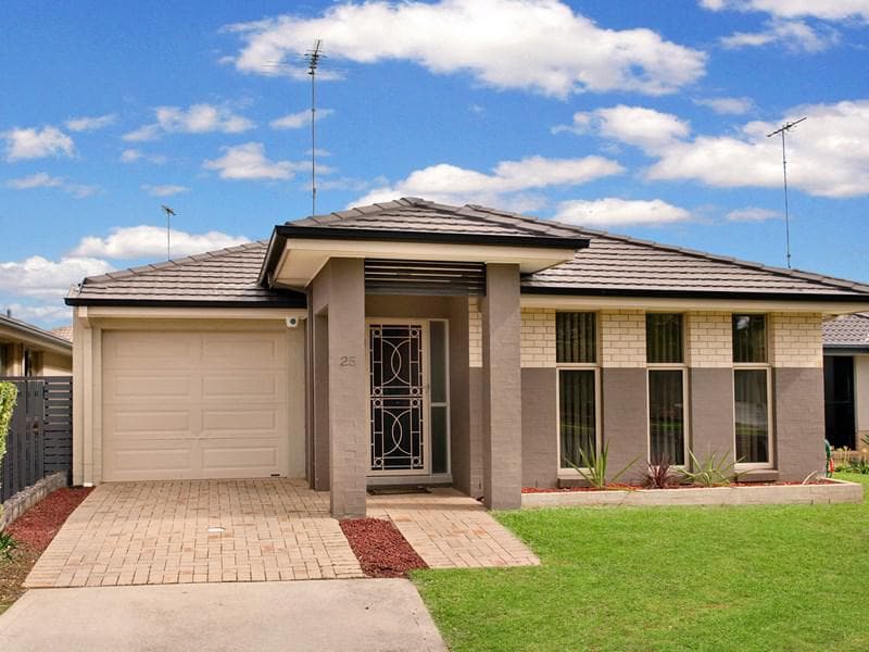 21/1 Waterside Crescent
Carramar, NSW 2163, Ropes Crossing - Image 1