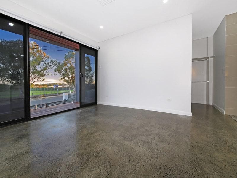 21/1																										Waterside Crescent
														
								Carramar, NSW 2163, Condell Park - Thumbnail 4