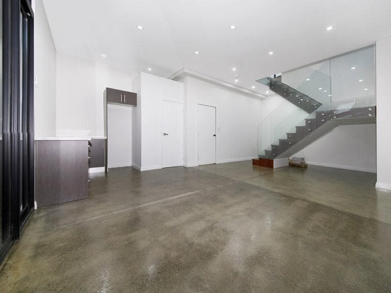 21/1																										Waterside Crescent
														
								Carramar, NSW 2163, Condell Park - Thumbnail 7