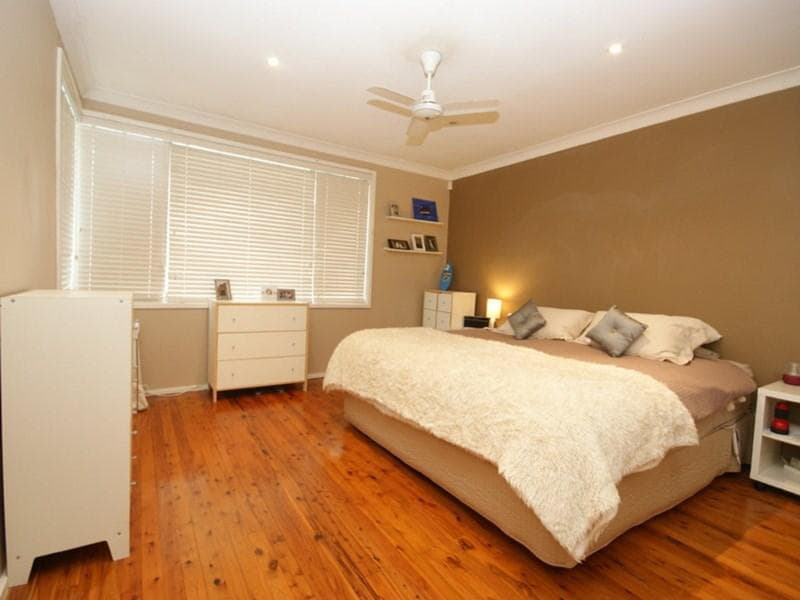 21/1																										Waterside Crescent
														
								Carramar, NSW 2163, Kings Langley - Thumbnail 4