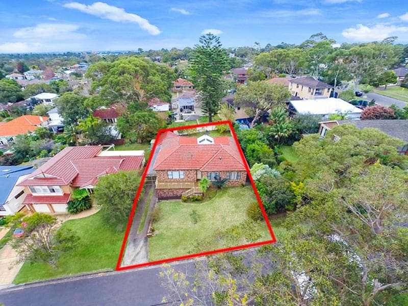 21/1																										Waterside Crescent
														
								Carramar, NSW 2163, Caringbah South - Thumbnail 2